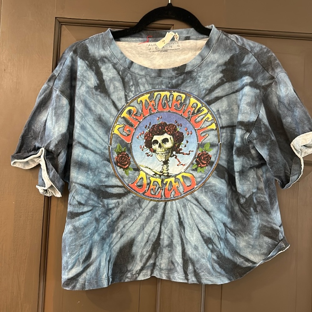 Love and Olivia Grateful Dead shirt